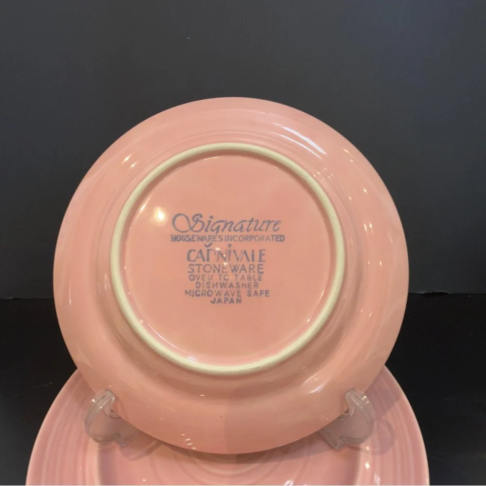 4 Signature Carnivale  Rose Pink 8” Plates Embossed Rings Stoneware Japan Set 4